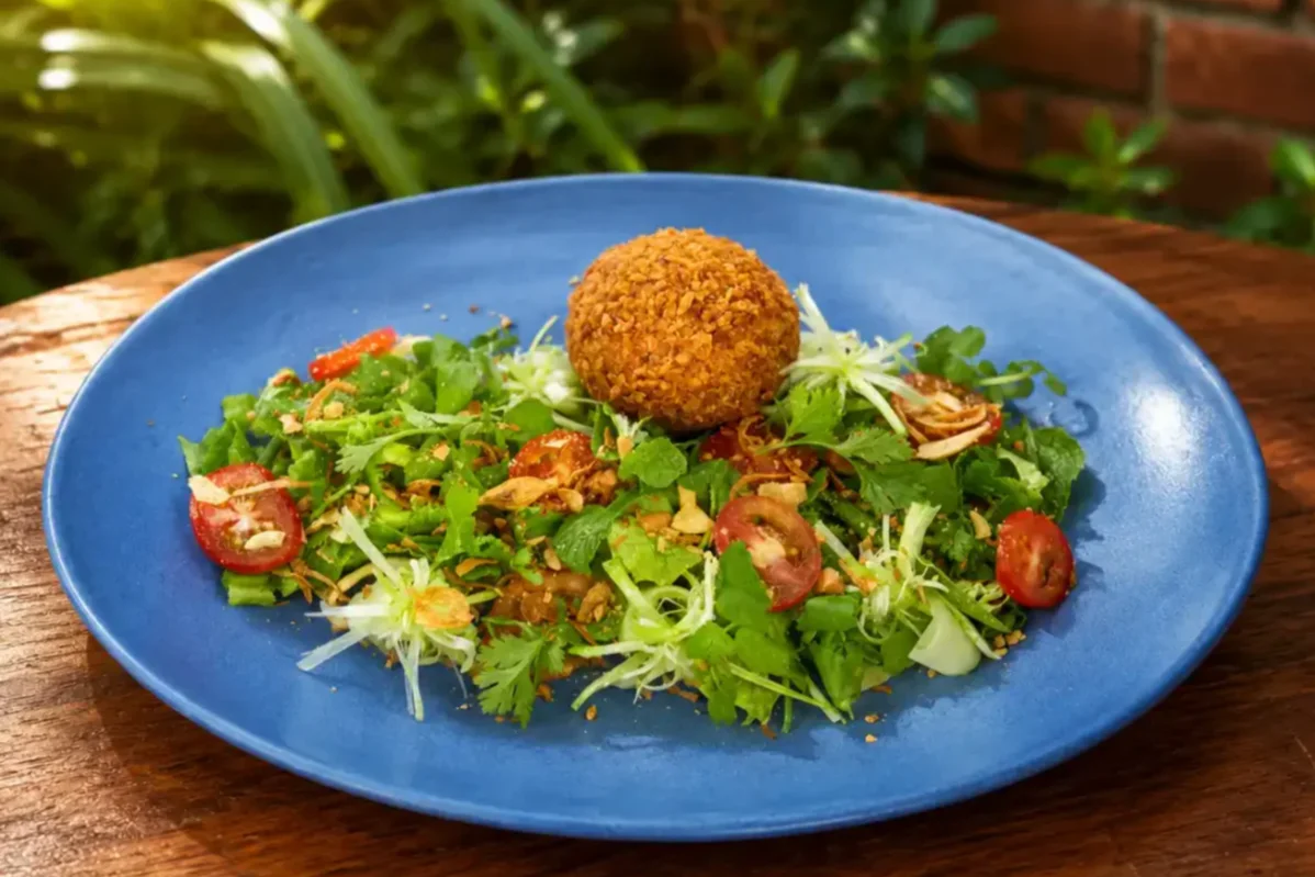 ຍຳສະລັດຫຼວງພະບາງ - Luang Prabang Salad